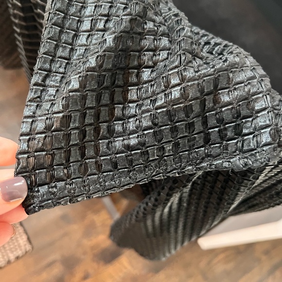 J Envie New York laser-cut black leather-look open cardigan - Picture 5 of 7